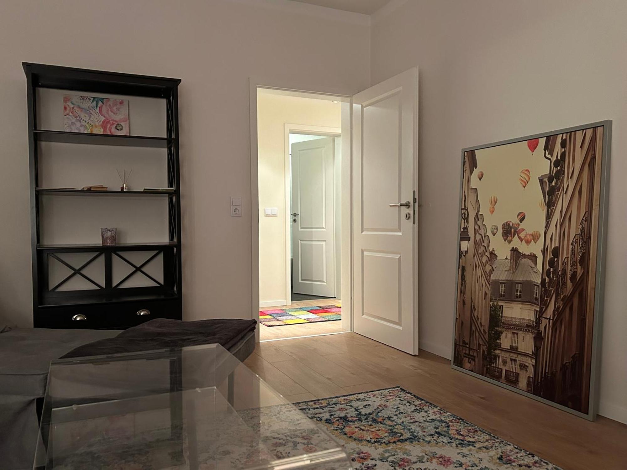 Schoene Neue 4 Zimmer Wohnung Mit Sued-Balkon Bis 8 Personen Naumburg (Saale) Exterior foto