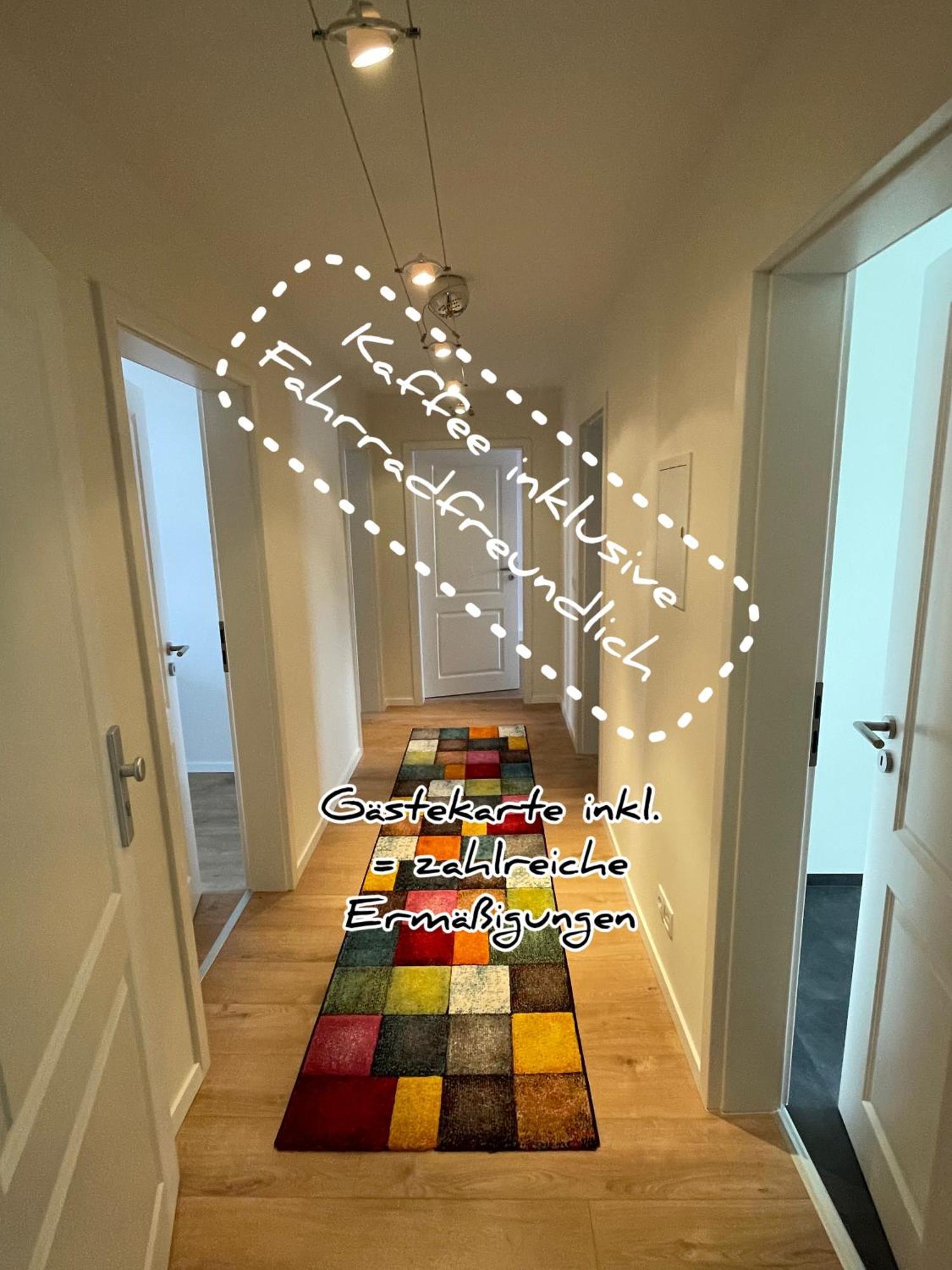 Schoene Neue 4 Zimmer Wohnung Mit Sued-Balkon Bis 8 Personen Naumburg (Saale) Exterior foto